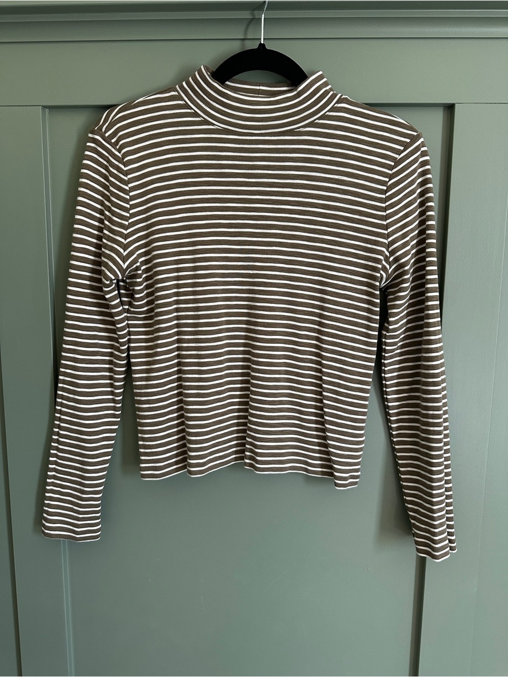 Striped Mock Neck Long-Sleeve Top in Olive Green & White